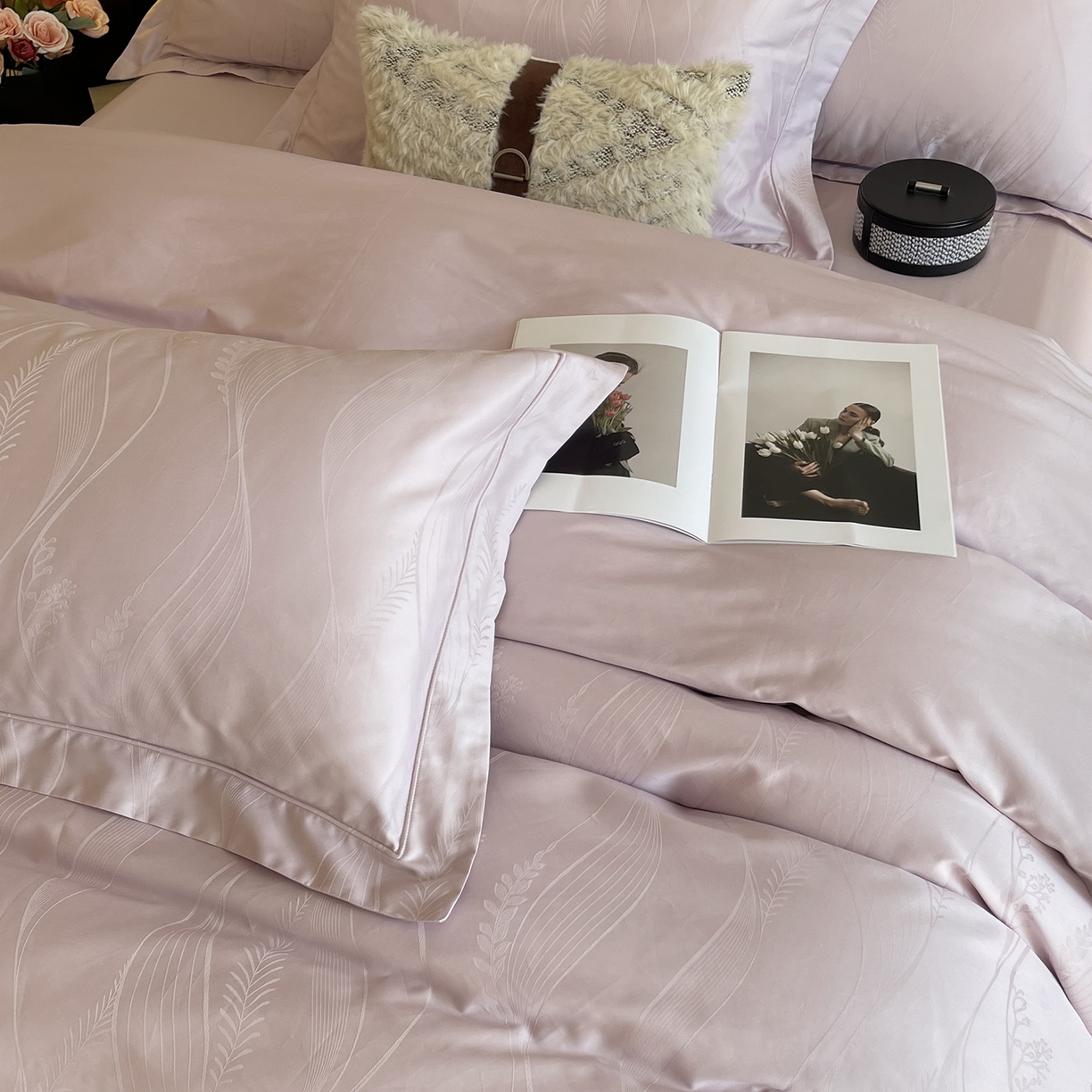 91家纺网 家纺一手货源 找家纺 莱豫家纺 2025秋冬新款长绒棉纯棉提花四件套 佩妮儿