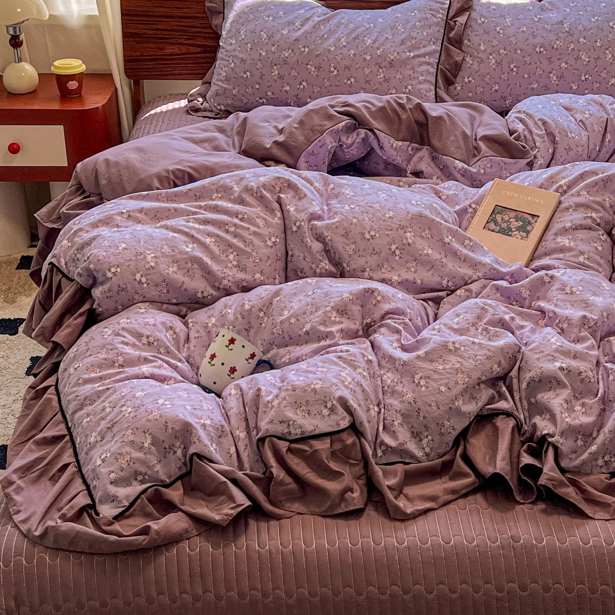 91家纺网 家纺一手货源 找家纺 美梦家纺 2025新款亲肤舒适高克重云感棉床盖四件套 梦华录·红