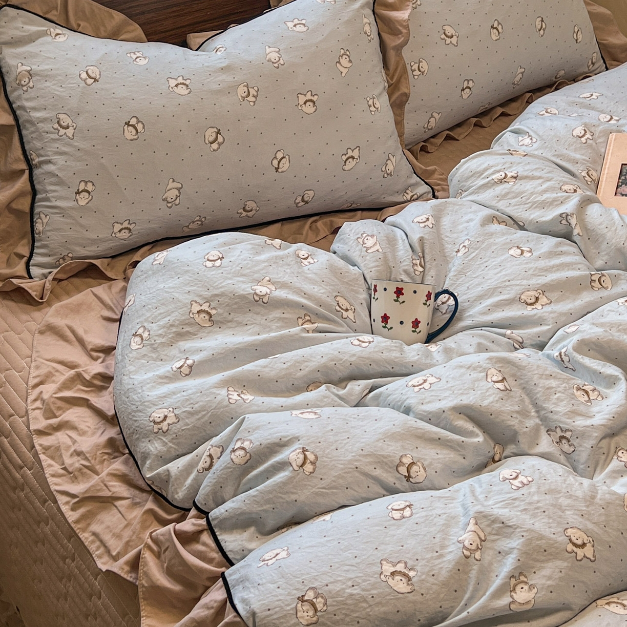 91家纺网 家纺一手货源 找家纺 美梦家纺 2025新款亲肤舒适高克重云感棉床盖四件套 星愿狗·绿