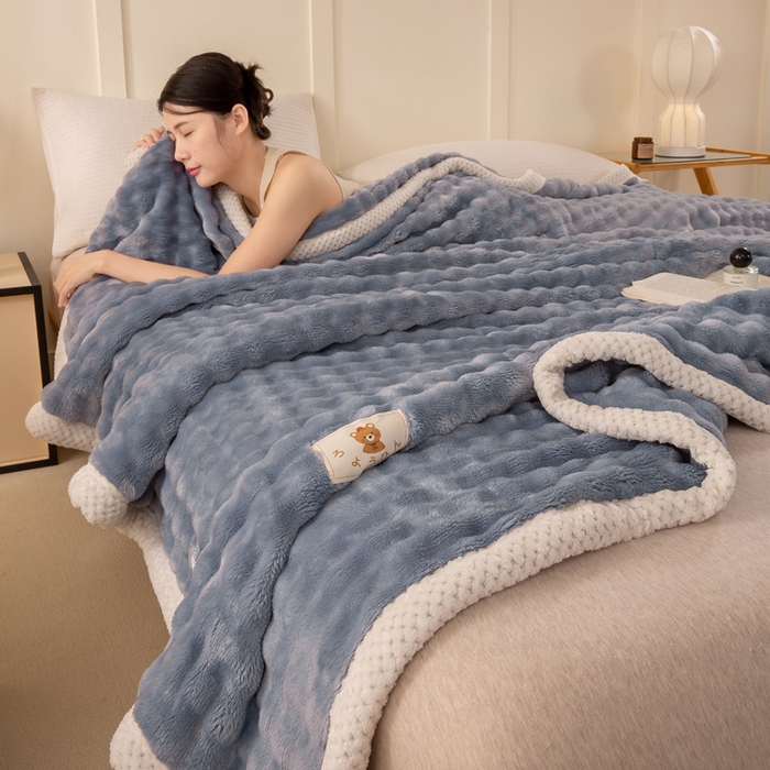 91家纺网 家纺一手货源 找家纺 爱彼家纺 2025秋冬新款玉兔云绒毛毯毯子午睡毯玉兔云绒系列 玉兔云绒-雾蓝