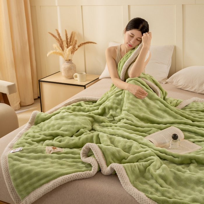 91家纺网 家纺一手货源 找家纺 爱彼家纺 2025秋冬新款玉兔云绒毛毯毯子午睡毯玉兔云绒系列 玉兔云绒-茶绿