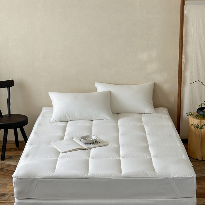 91家纺网 家纺一手货源 找家纺 三味舒屋 2025新款亲肤舒适简约本素棉花床褥 本素棉花床褥单边款