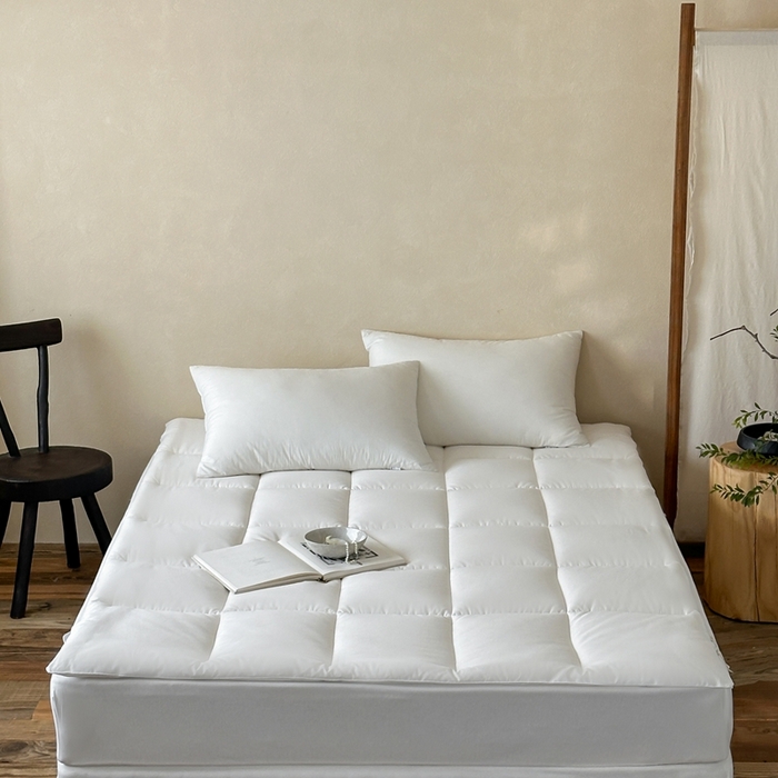 91家纺网 家纺一手货源 找家纺 三味舒屋 2025新款亲肤舒适简约本素棉花床褥 本素棉花床褥单边款