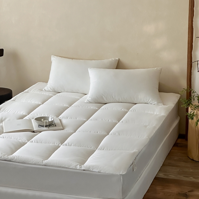 91家纺网 家纺一手货源 找家纺 三味舒屋 2025新款亲肤舒适简约本素棉花床褥 本素棉花床褥单边款