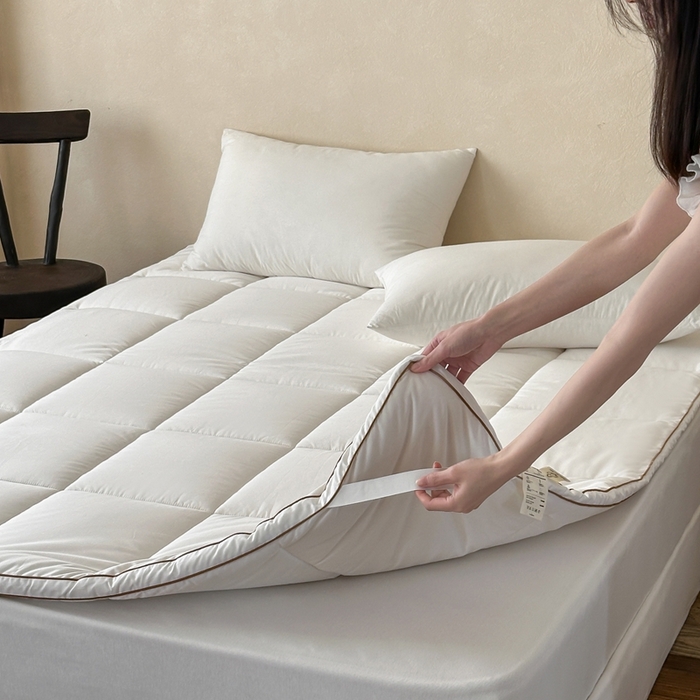 91家纺网 家纺一手货源 找家纺 三味舒屋 2025新款亲肤舒适简约本素棉花床褥 本源棉花床褥立体款