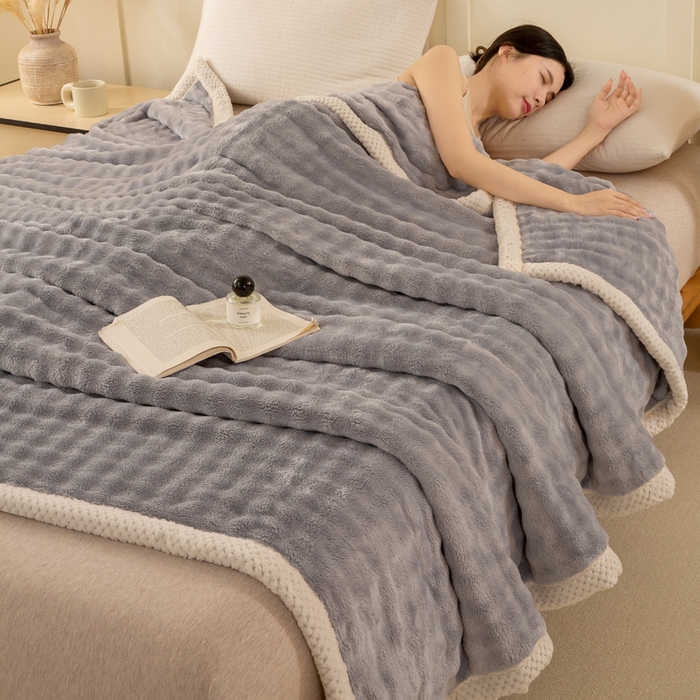 91家纺网 家纺一手货源 找家纺 爱彼家纺 2025秋冬新款玉兔云绒毛毯毯子午睡毯玉兔云绒系列 玉兔云绒-浅灰