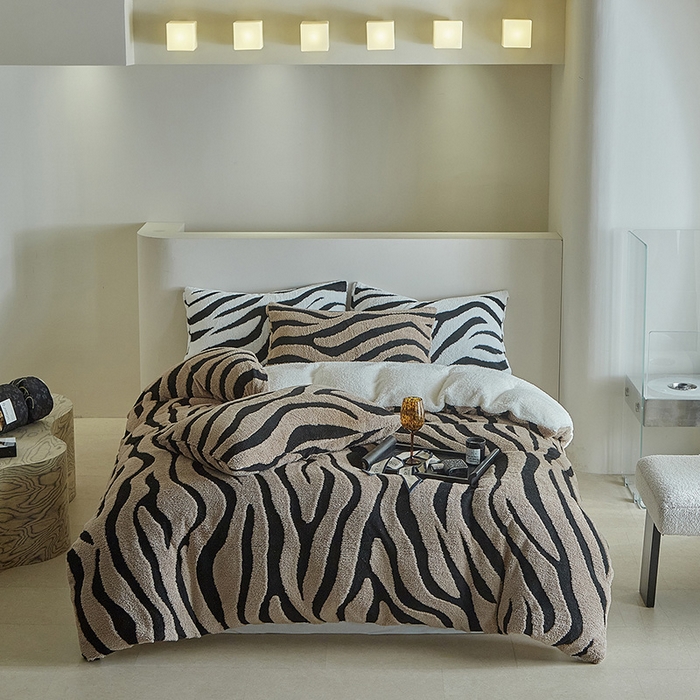 91家纺网 家纺一手货源 找家纺 （总）温宁家纺 2025新款斑马被套毯毛毯盖毯