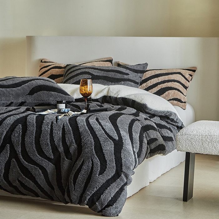 91家纺网 家纺一手货源 找家纺 （总）温宁家纺 2025新款斑马被套毯毛毯盖毯