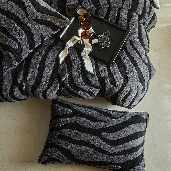 91家纺网 家纺一手货源 找家纺 （总）温宁家纺 2025新款斑马被套毯毛毯盖毯