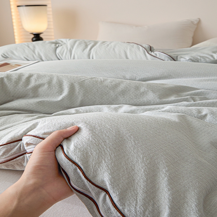 91家纺网 家纺一手货源 找家纺 秋泽家纺 2025新款皱皱纱提花子母被被子被芯 浅灰