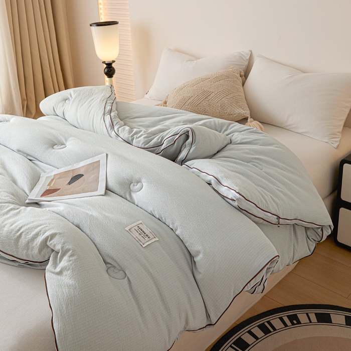 91家纺网 家纺一手货源 找家纺 秋泽家纺 2025新款皱皱纱提花子母被被子被芯 浅灰