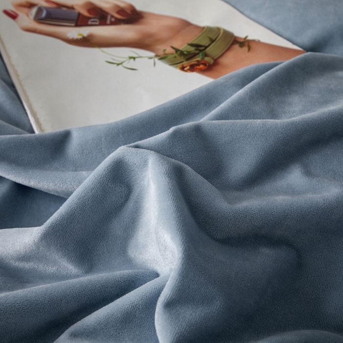 91家纺网 家纺一手货源 找家纺 悦织湾家纺 2025新款水晶绒刺绣羽毛四件套纯色床单被套枕套学生宿舍单双人床三四件套 羽毛-浅蓝