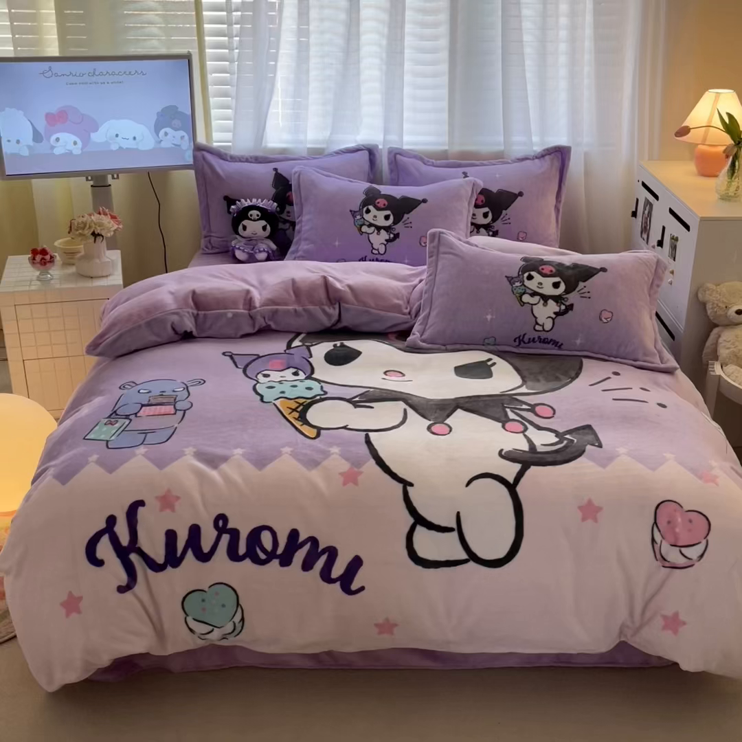 91家纺网 家纺一手货源 找家纺 金爱家 2025新款正版三丽鸥授权大版卡通平网数码印花加厚高克重牛奶绒系列四件套-第二批 冰淇淋库洛米