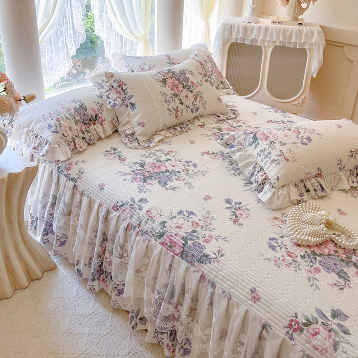 91家纺网 家纺一手货源 找家纺 瑞宝 2025新款13372全棉印花花边床裙三件套 素雅