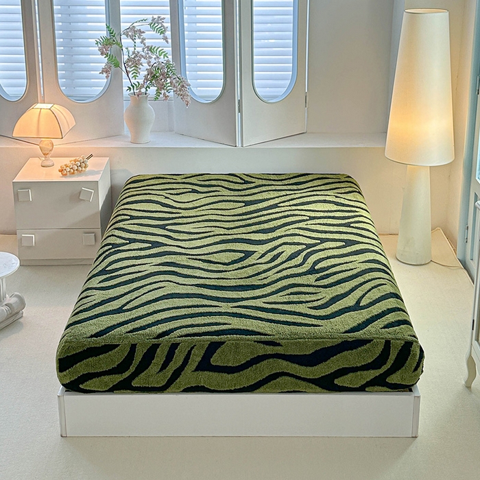 91家纺网 家纺一手货源 找家纺 温宁家纺 2025新款斑马纹床笠 床笠-斑马纹军绿