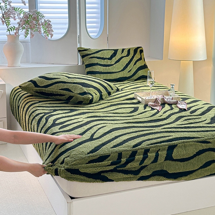 91家纺网 家纺一手货源 找家纺 温宁家纺 2025新款斑马纹床笠 床笠-斑马纹军绿