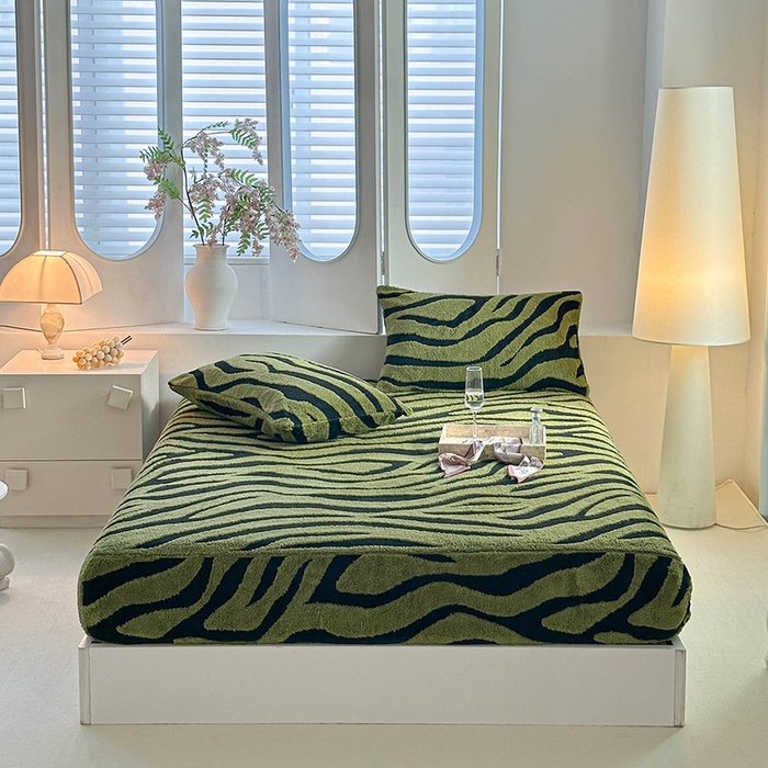 91家纺网 家纺一手货源 找家纺 温宁家纺 2025新款斑马纹床笠 床笠-斑马纹军绿