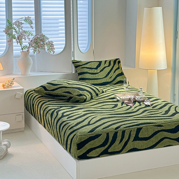 91家纺网 家纺一手货源 找家纺 温宁家纺 2025新款斑马纹床笠 床笠-斑马纹军绿