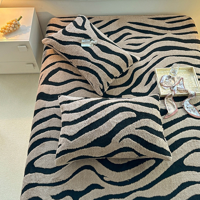 91家纺网 家纺一手货源 找家纺 温宁家纺 2025新款斑马纹床笠 床笠-斑马纹咖色