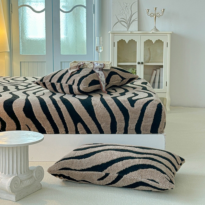 91家纺网 家纺一手货源 找家纺 温宁家纺 2025新款斑马纹床笠 床笠-斑马纹咖色