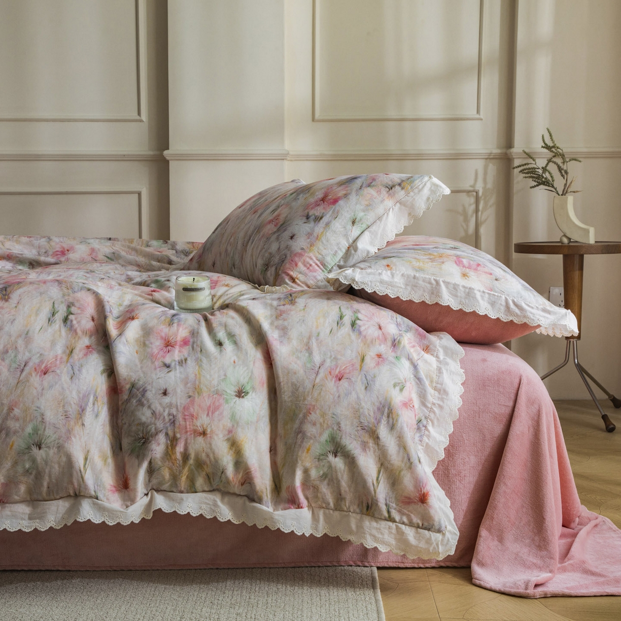 91家纺网 家纺一手货源 找家纺 大境 2025秋冬新款A类全棉双层纱棉加牛奶绒四件套韩版公主风 瑞芙丽