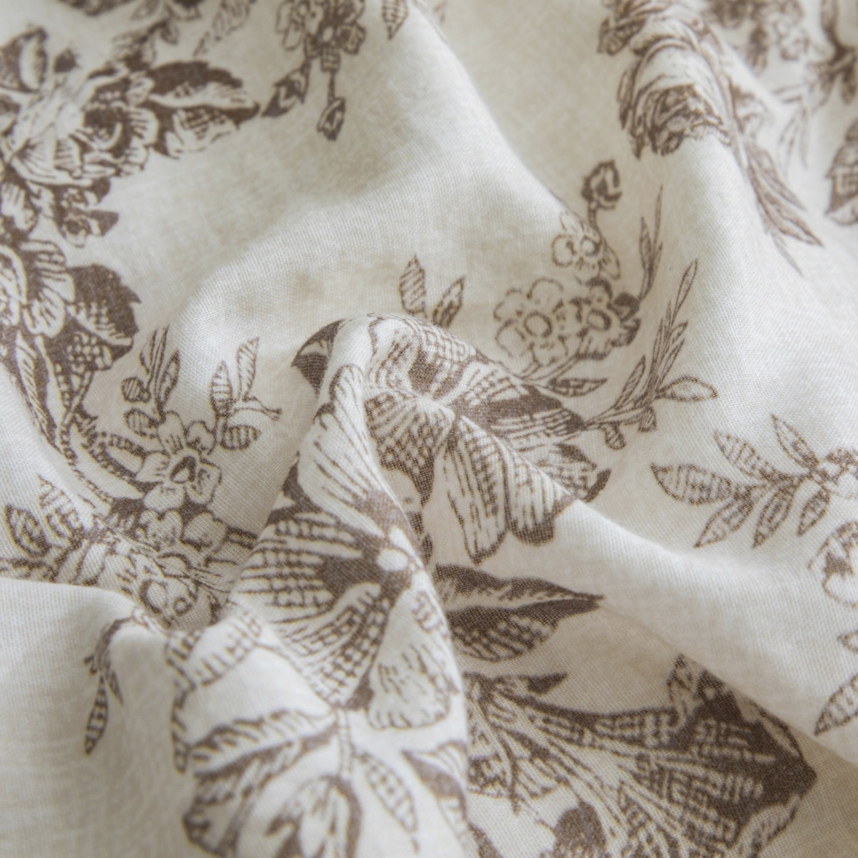 91家纺网 家纺一手货源 找家纺 大境 2025秋冬新款A类全棉双层纱棉加牛奶绒四件套韩版公主风 映秋