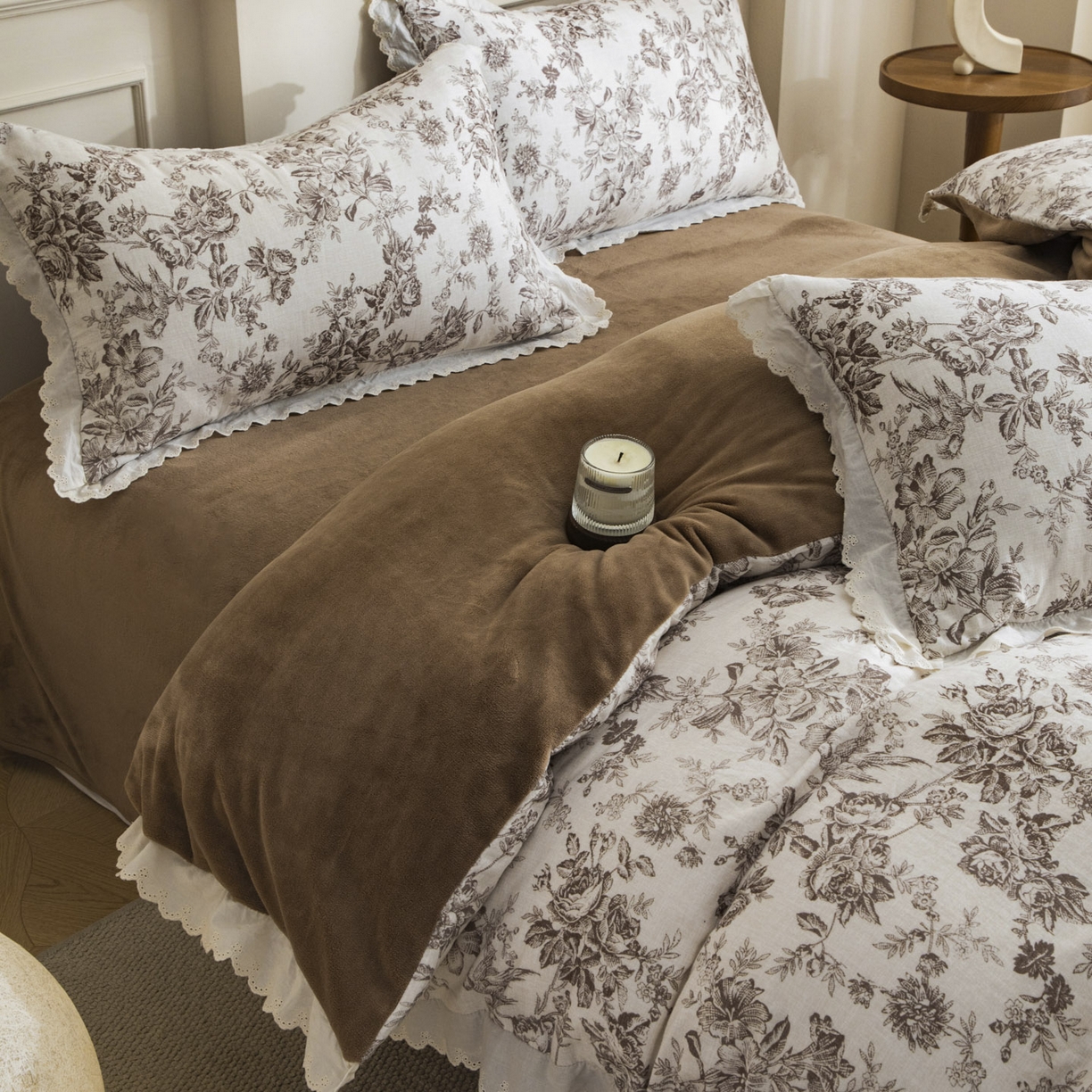 91家纺网 家纺一手货源 找家纺 大境 2025秋冬新款A类全棉双层纱棉加牛奶绒四件套韩版公主风 映秋