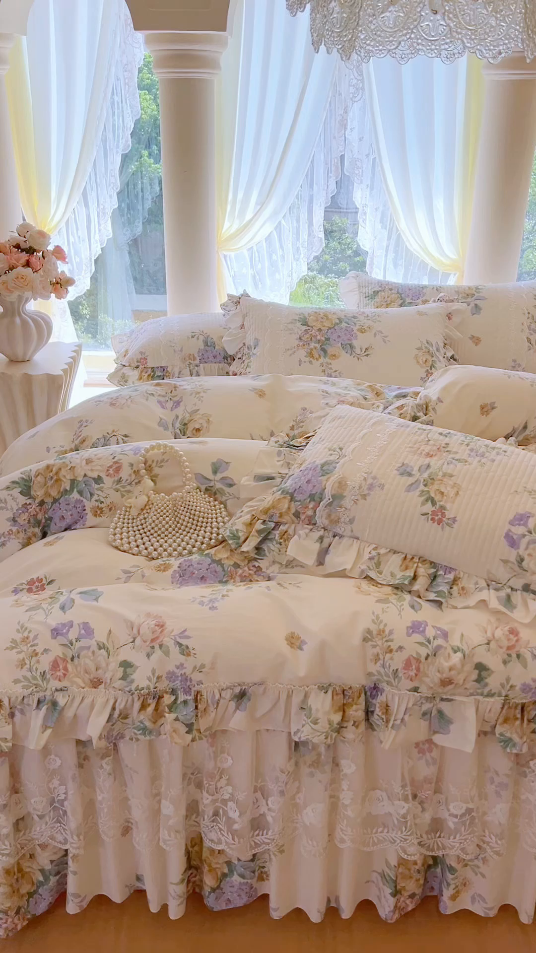 91家纺网 家纺一手货源 找家纺 瑞宝 2025新款13372全棉印花花边床裙三件套 安娜花园