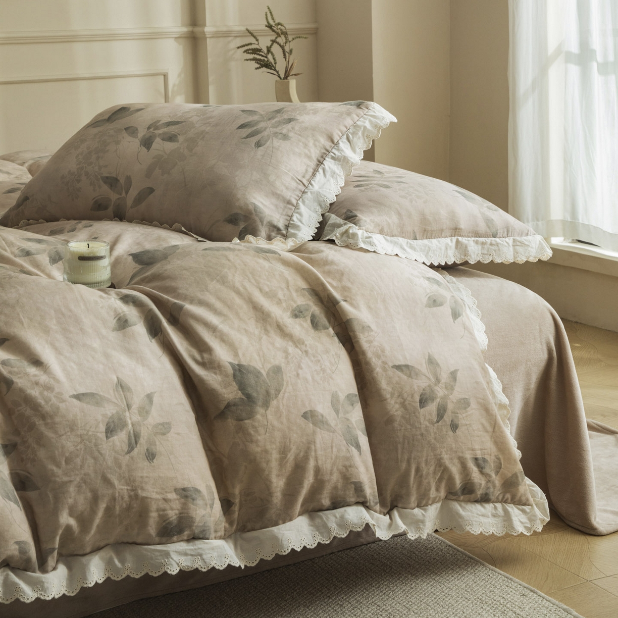 91家纺网 家纺一手货源 找家纺 大境 2025秋冬新款A类全棉双层纱棉加牛奶绒四件套韩版公主风 可颂