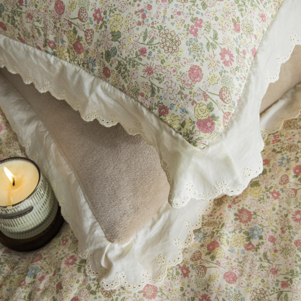 91家纺网 家纺一手货源 找家纺 大境 2025秋冬新款A类全棉双层纱棉加牛奶绒四件套韩版公主风 奈斯