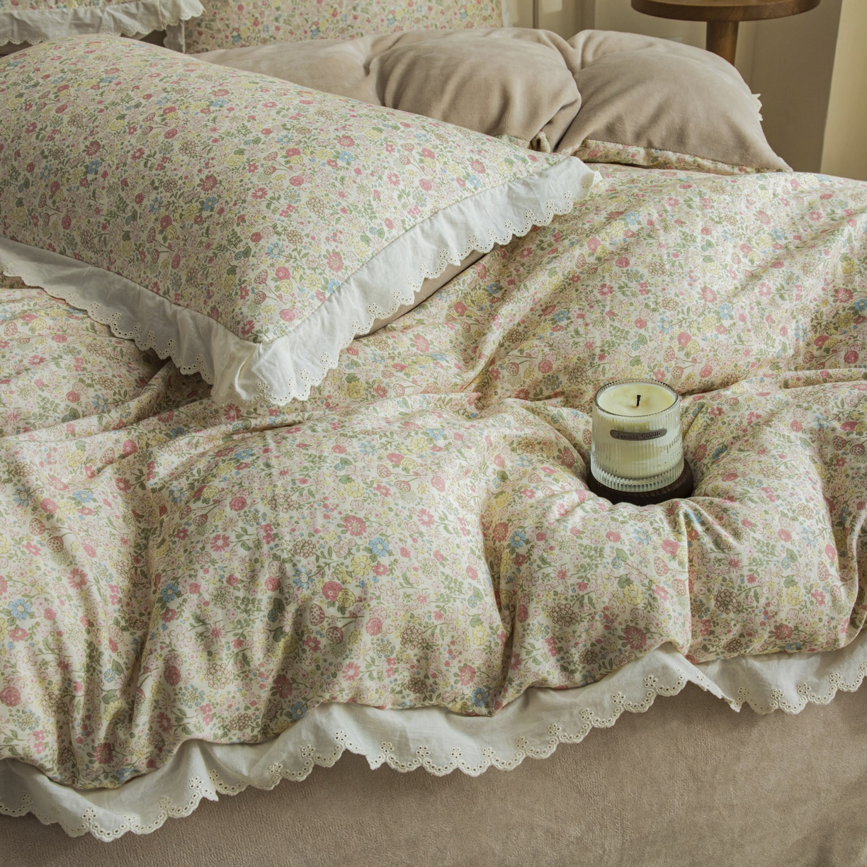 91家纺网 家纺一手货源 找家纺 大境 2025秋冬新款A类全棉双层纱棉加牛奶绒四件套韩版公主风 奈斯