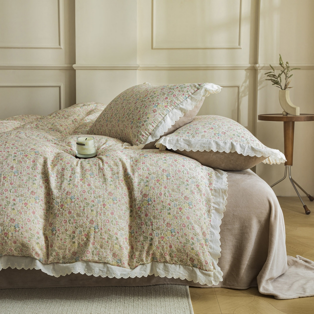 91家纺网 家纺一手货源 找家纺 大境 2025秋冬新款A类全棉双层纱棉加牛奶绒四件套韩版公主风 奈斯