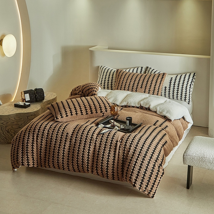 91家纺网 家纺一手货源 找家纺 （总）温宁家纺 2025新款步步高被套毯毛毯盖毯三件套单被套可配枕套