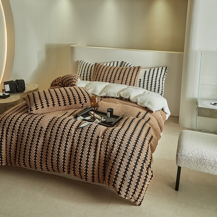 91家纺网 家纺一手货源 找家纺 （总）温宁家纺 2025新款步步高被套毯毛毯盖毯三件套单被套可配枕套