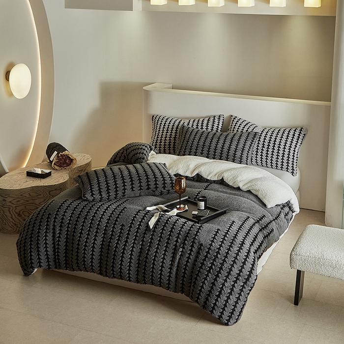 91家纺网 家纺一手货源 找家纺 温宁家纺 2025新款步步高被套毯毛毯盖毯三件套单被套可配枕套 三件套-步步高复古灰