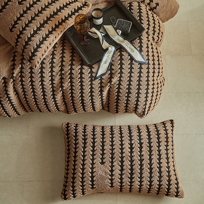 91家纺网 家纺一手货源 找家纺 温宁家纺 2025新款步步高被套毯毛毯盖毯三件套单被套可配枕套 三件套-步步高咖色