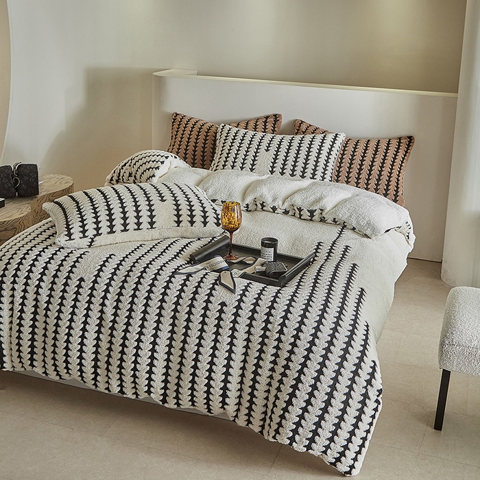 91家纺网 家纺一手货源 找家纺 温宁家纺 2025新款步步高被套毯毛毯盖毯三件套单被套可配枕套 三件套-步步高米白