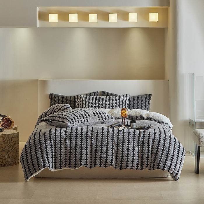 91家纺网 家纺一手货源 找家纺 温宁家纺 2025新款步步高被套毯毛毯盖毯三件套单被套可配枕套 三件套-步步高银灰