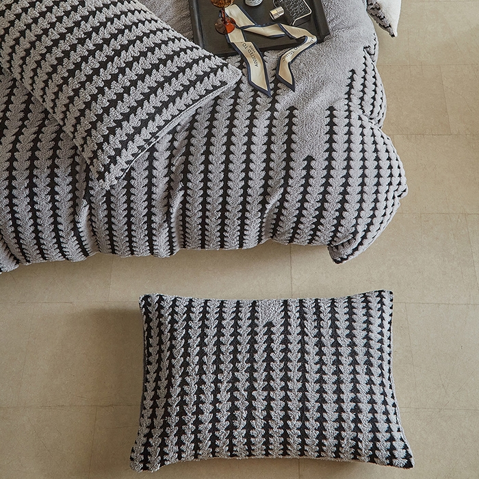 91家纺网 家纺一手货源 找家纺 温宁家纺 2025新款步步高被套毯毛毯盖毯三件套单被套可配枕套 三件套-步步高银灰