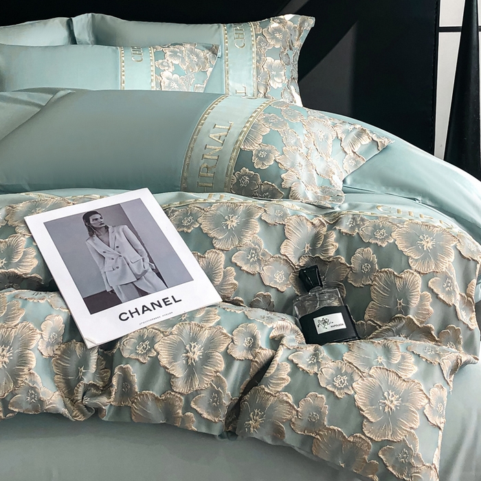 91家纺网 家纺一手货源 找家纺 悦织湾家纺 2025新款水洗冰丝浮雕刺绣四件套-浮雕梅影轻奢时尚三4件套 浮雕梅影-星海蓝