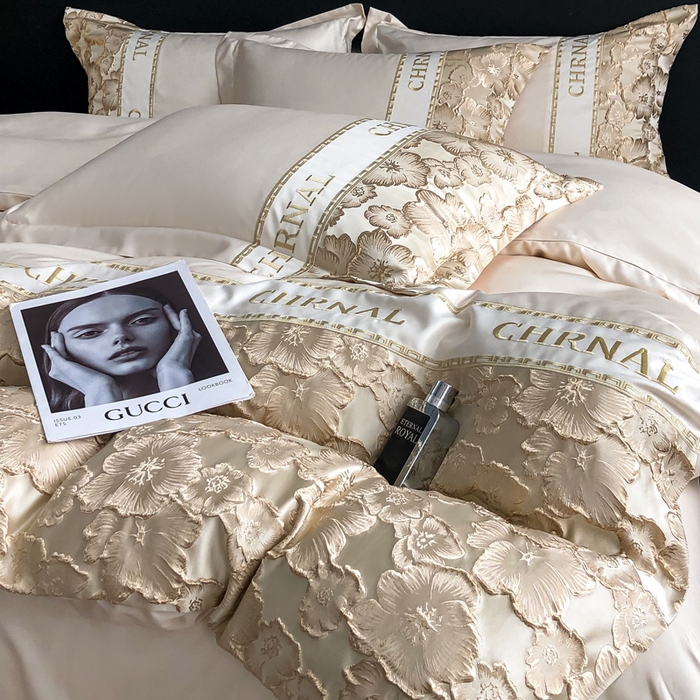 91家纺网 家纺一手货源 找家纺 悦织湾家纺 2025新款水洗冰丝浮雕刺绣四件套-浮雕梅影轻奢时尚三4件套 浮雕梅影-奶昔白