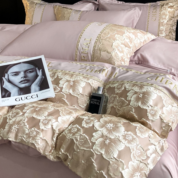 91家纺网 家纺一手货源 找家纺 悦织湾家纺 2025新款水洗冰丝浮雕刺绣四件套-浮雕梅影轻奢时尚三4件套 浮雕梅影-玫粉