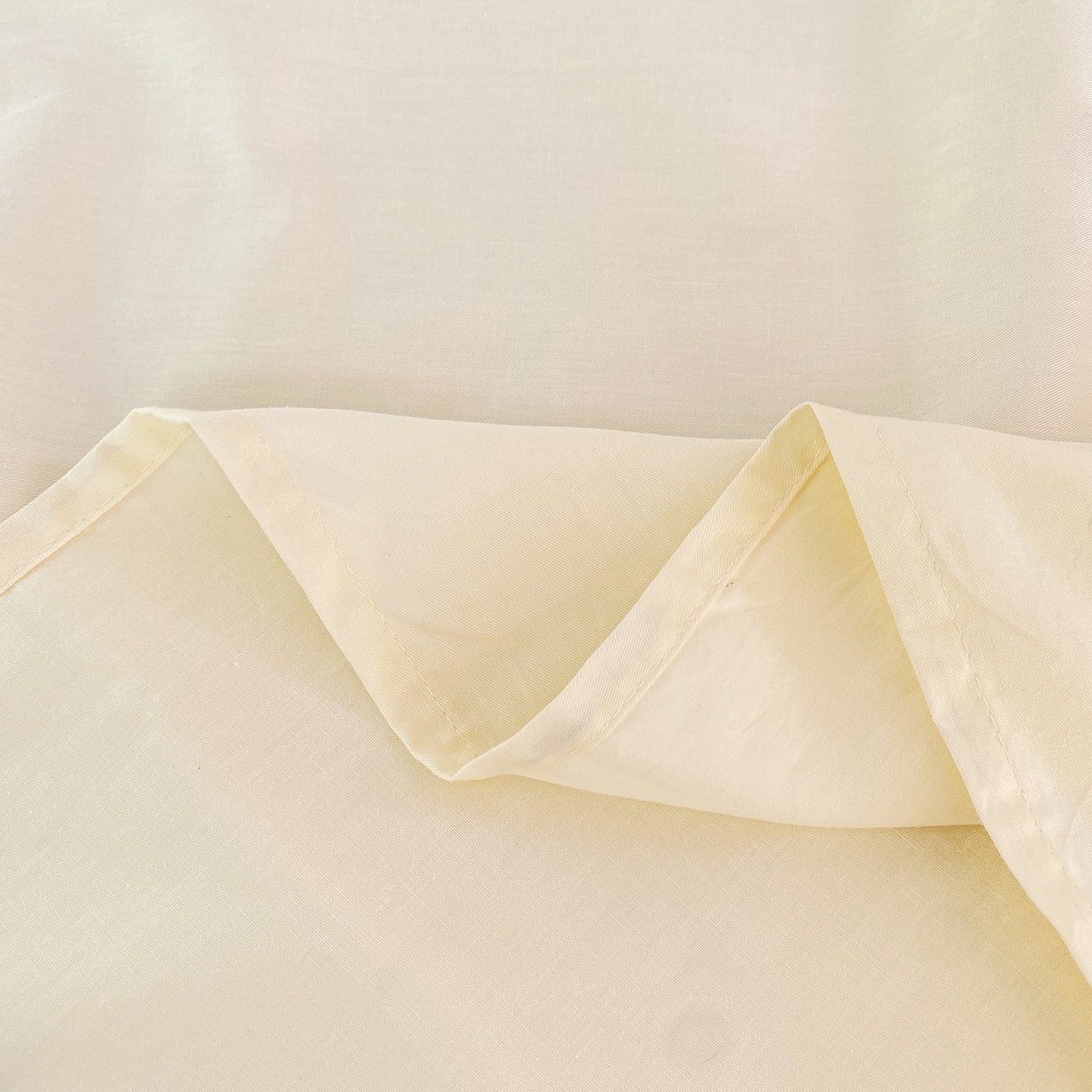 91家纺网 家纺一手货源 找家纺 （总）灰鲸 2025新款全棉刺绣大床床单-懒懒小憩系列