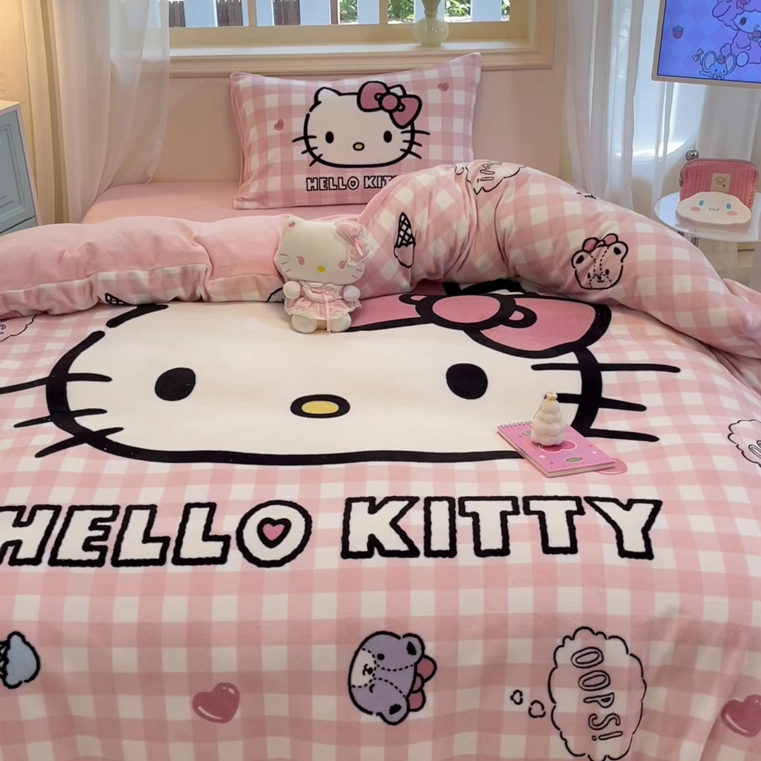 91家纺网 家纺一手货源 找家纺 金爱家 2025新款正版三丽鸥授权大版卡通平网数码印花加厚高克重牛奶绒系列四件套-第一批 绒大版-R粉格香香kitty