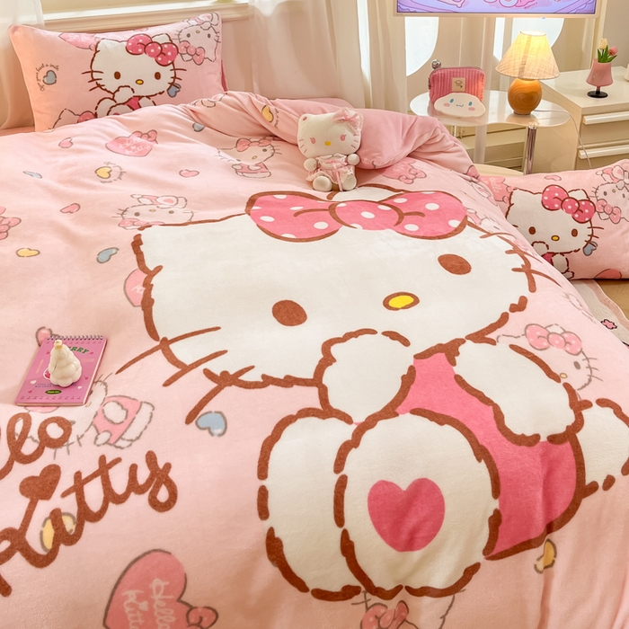 91家纺网 家纺一手货源 找家纺 金爱家 2025新款正版三丽鸥授权大版卡通平网数码印花加厚高克重牛奶绒系列四件套-第一批 绒大版-R粉梦kitty