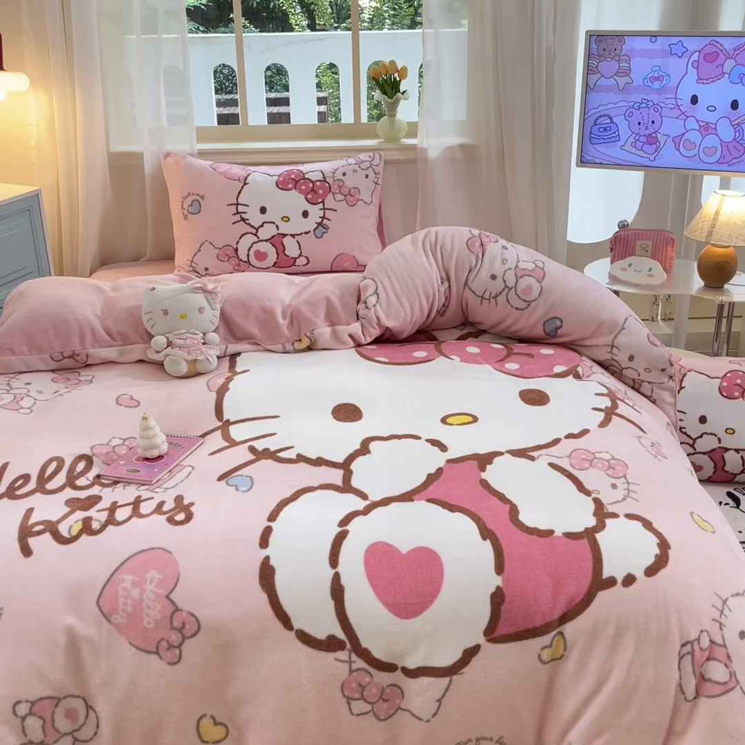 91家纺网 家纺一手货源 找家纺 金爱家 2025新款正版三丽鸥授权大版卡通平网数码印花加厚高克重牛奶绒系列四件套-第一批 绒大版-R粉梦kitty