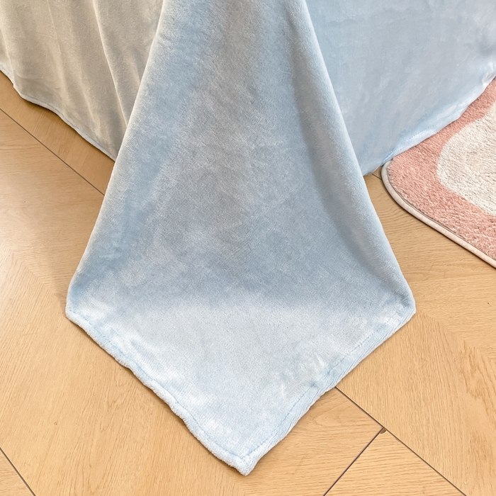 91家纺网 家纺一手货源 找家纺 金爱家 2025新款正版三丽鸥授权大版卡通平网数码印花加厚高克重牛奶绒系列四件套-第一批 绒大版-R开心大耳狗