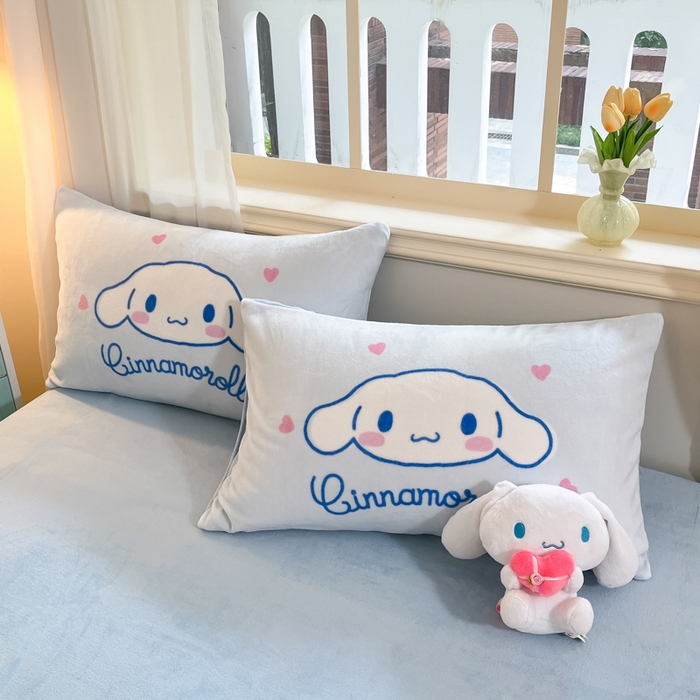 91家纺网 家纺一手货源 找家纺 金爱家 2025新款正版三丽鸥授权大版卡通平网数码印花加厚高克重牛奶绒系列四件套-第一批 绒大版-R开心大耳狗