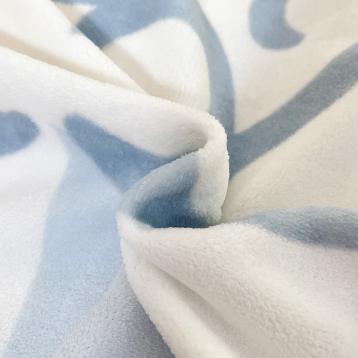 91家纺网 家纺一手货源 找家纺 金爱家 2025新款正版三丽鸥授权大版卡通平网数码印花加厚高克重牛奶绒系列四件套-第一批 绒大版-R蓝条冰淇淋大耳狗