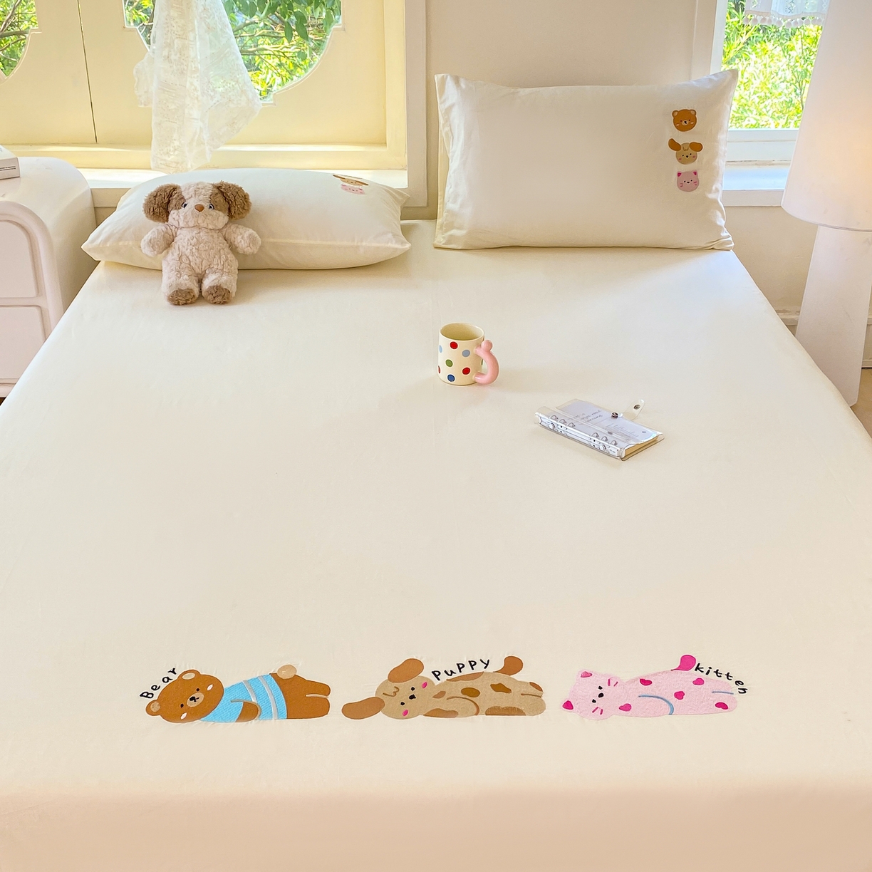 91家纺网 家纺一手货源 找家纺 灰鲸 2025新款全棉刺绣大床床单-懒懒小憩系列 懒懒小憩-白